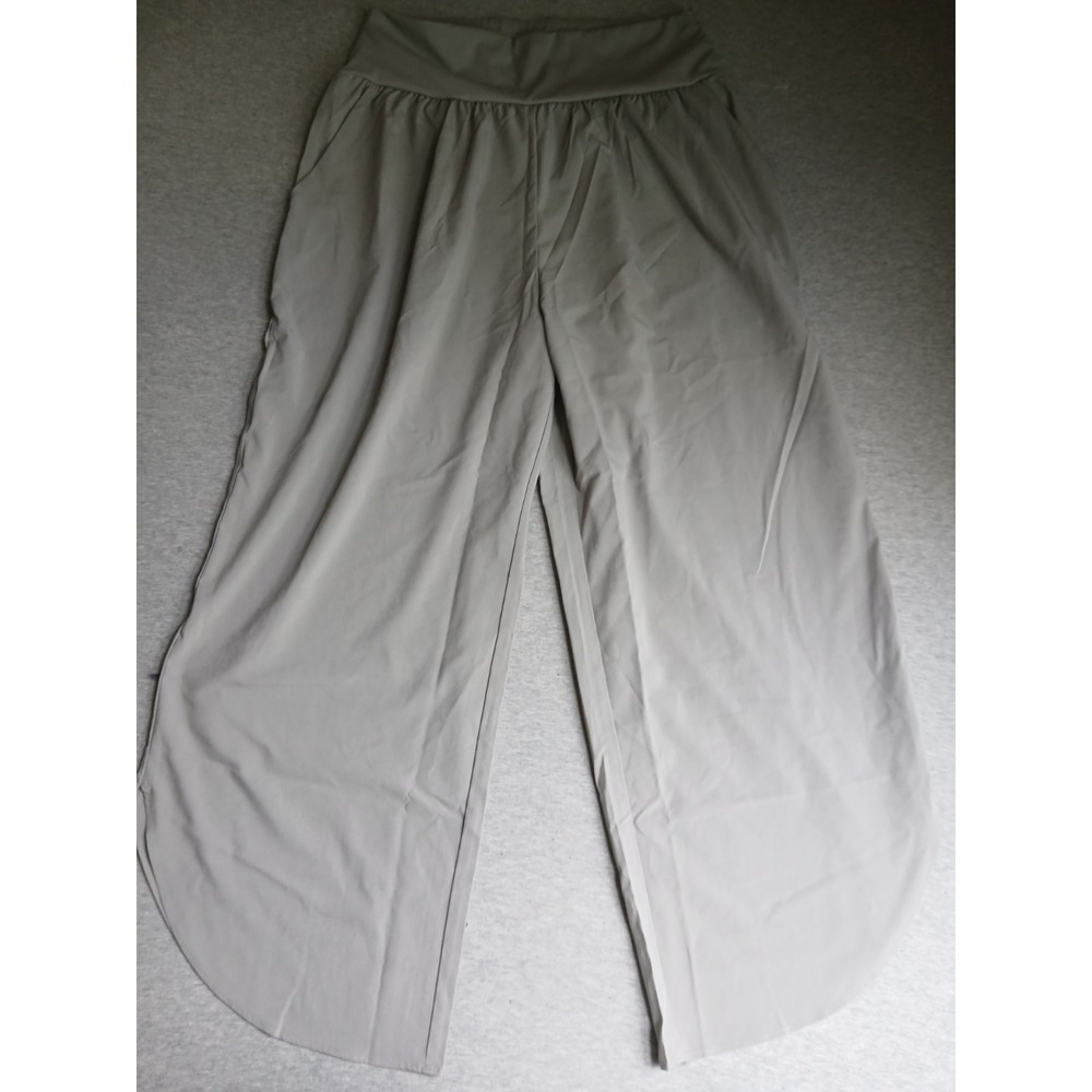 Halara Pants Medium Breezeful Wide Leg Performance Stretch Wicking Active New